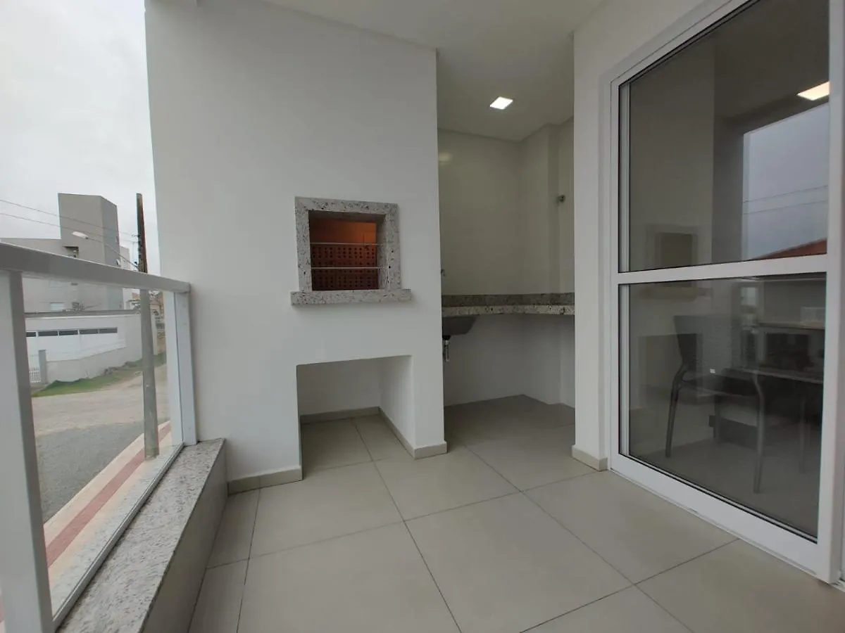 Pe Na Areia - 50M Praia - 2 Km Aeroporto Navegantes -11 Km Beto Carrero - 19 Km De Balneario Camburiu Sc ブラジル