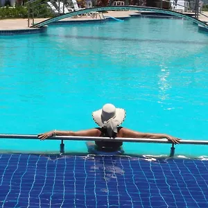 https://residencial-mar-da-galilei-apartamento-20a.hotelsportoseguro.com
